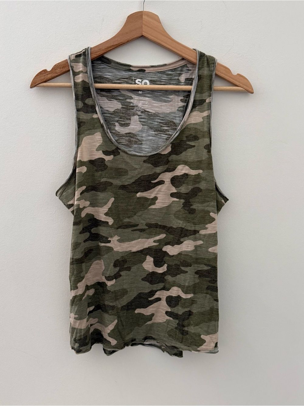 SO Women's Camo Tank Top - Olive Green M